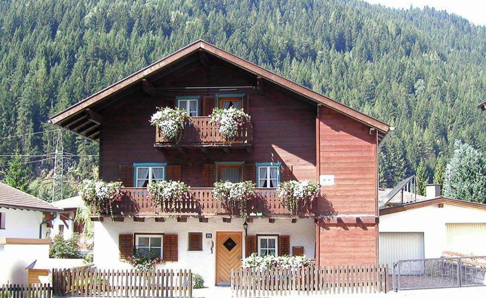 Arlberghaus Rocks Villa Флирш Екстериор снимка